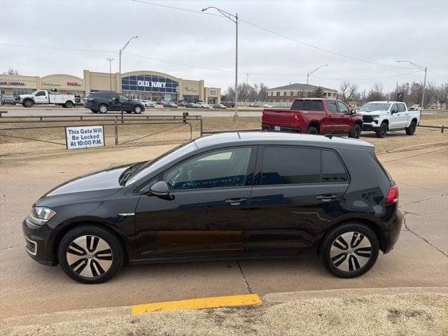 Used 2019 Volkswagen e-Golf e-Golf SE with VIN WVWKR7AU1KW909714 for sale in Enid, OK