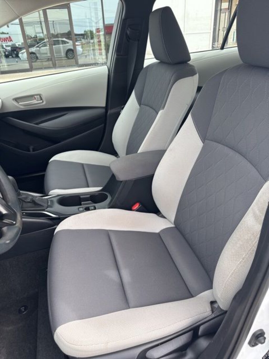 Used 2023 Toyota Corolla LE