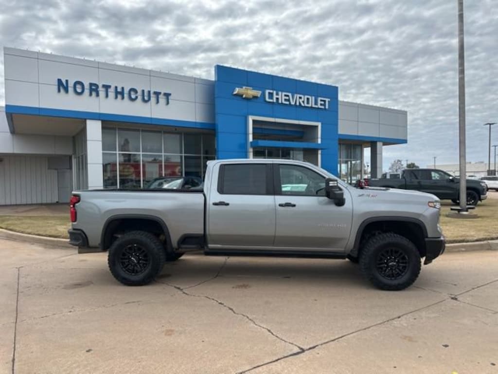 Used 2025 Chevrolet Silverado 2500 HD ZR2 Truck