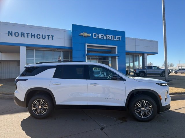 2026 Chevrolet Traverse LT's photo