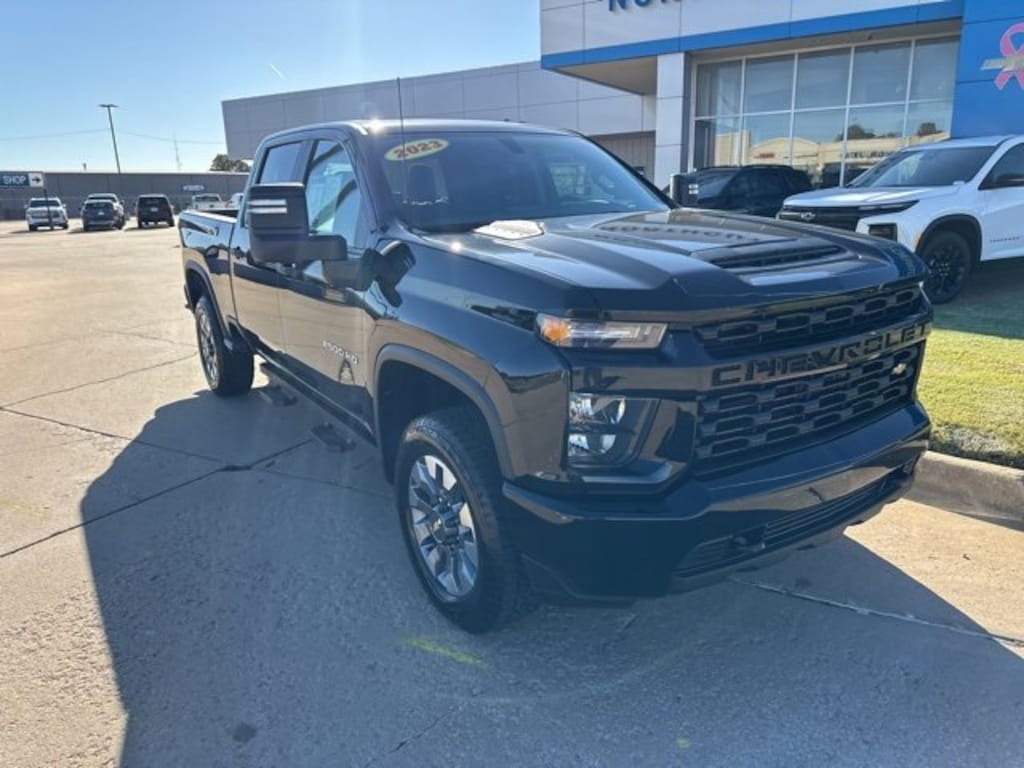 Used 2023 Chevrolet Silverado 2500 HD Custom Truck