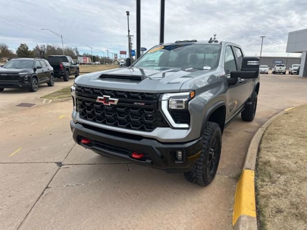Used 2025 Chevrolet Silverado 2500 HD ZR2 Truck
