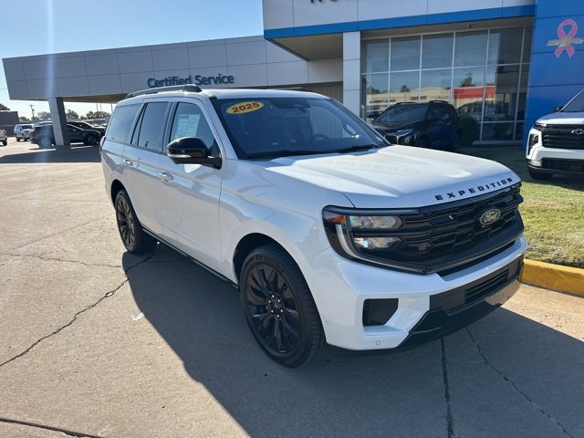 2025 Ford Expedition Platinum photo 4