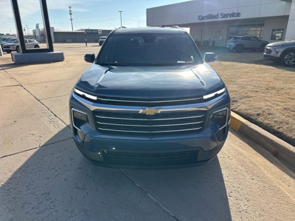 New 2026 Chevrolet Traverse LT SUV