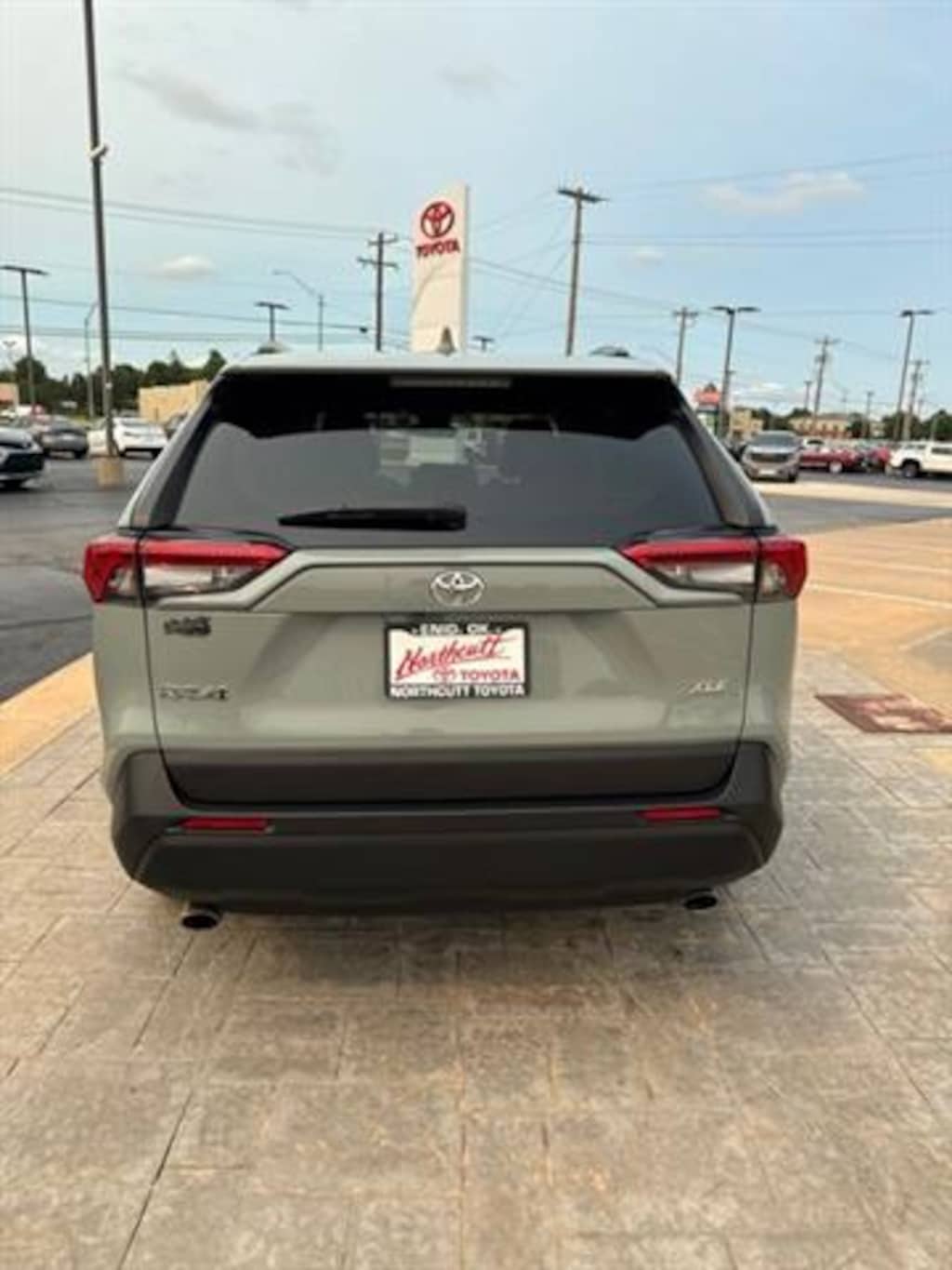 Used 2020 Toyota RAV4 XLE
