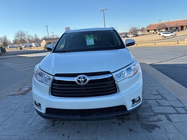 2015 Toyota Highlander Limited photo 3