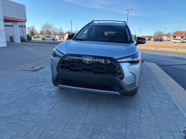 2026 Toyota Corolla Cross LE photo 3