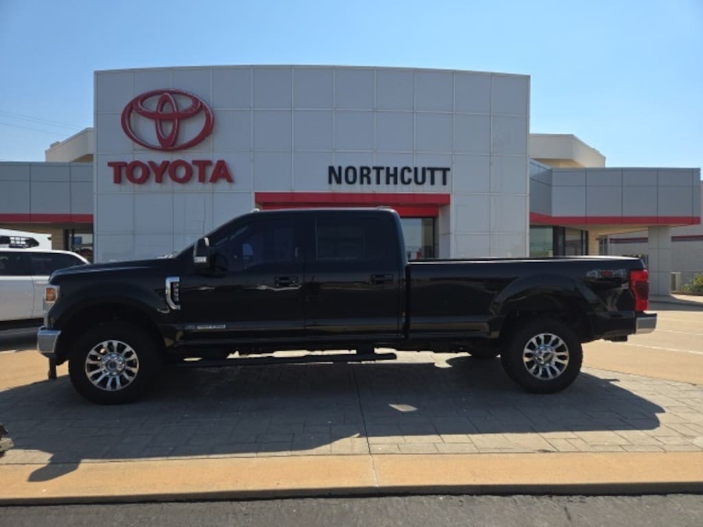 Used 2021 Ford F-350SD Lariat Truck