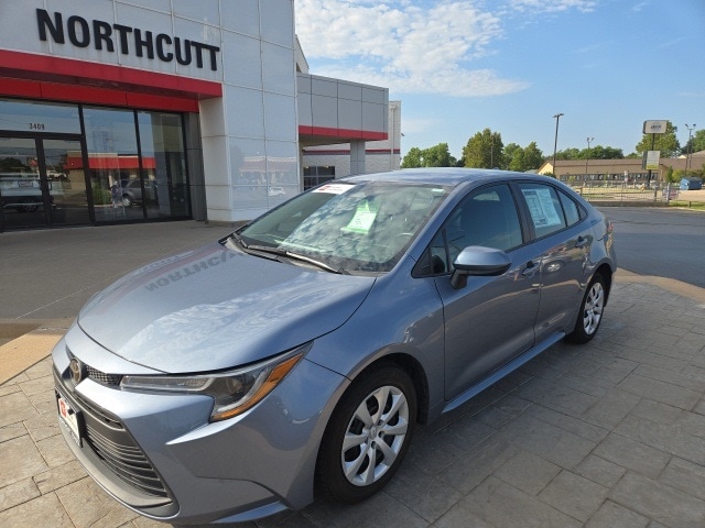 Used 2023 Toyota Corolla LE with VIN 5YFB4MDE7PP013032 for sale in Northfield, Minnesota