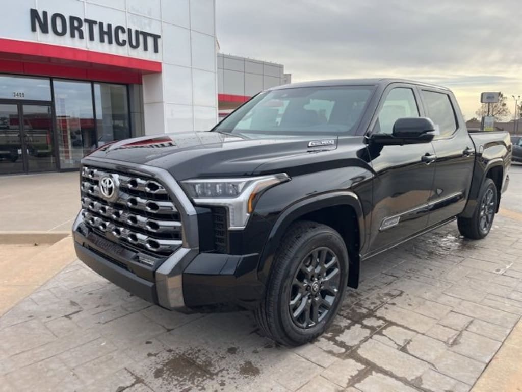 New 2026 Toyota Tundra i-FORCE MAX Platinum i-FORCE MAX Truck CrewMax