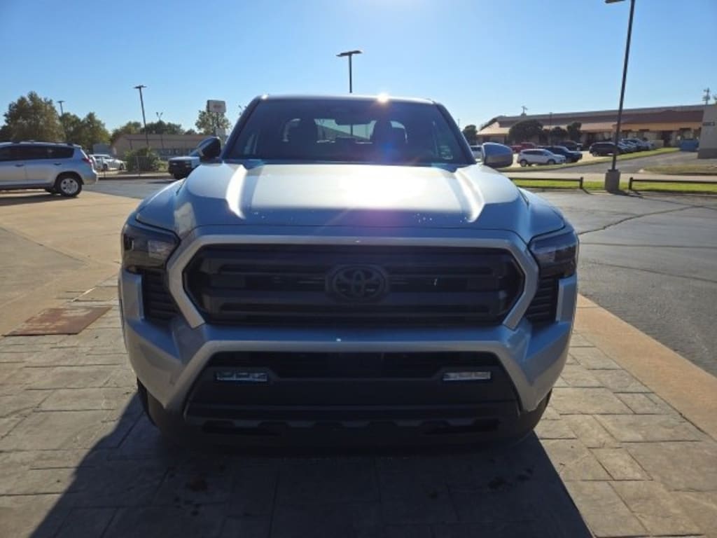 New 2025 Toyota Tacoma SR5 Truck Double Cab