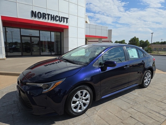 Used 2023 Toyota Corolla LE with VIN 5YFB4MDE5PP011330 for sale in Northfield, Minnesota