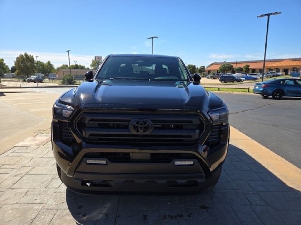 New 2025 Toyota Tacoma SR5 Truck Double Cab