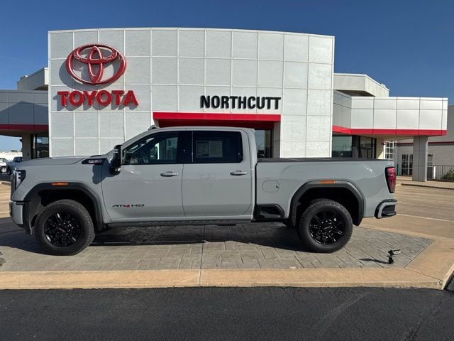 2025 GMC Sierra 3500HD