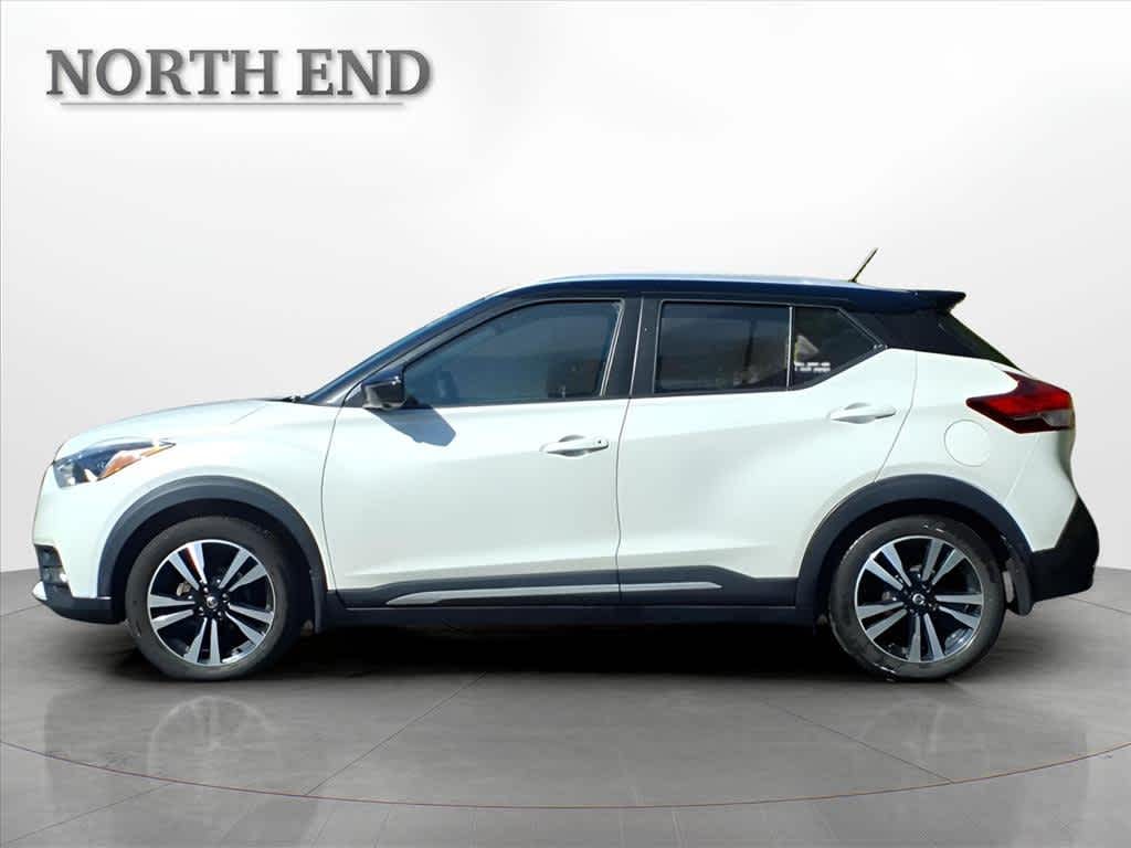 Used 2019 Nissan Kicks SR FWD