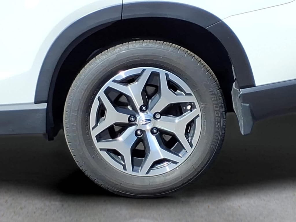 Used 2024 Subaru Forester Premium AWD