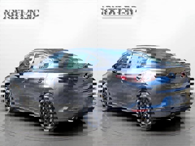 2025 Mazda Mazda3 Sedan 2.5 Select Sport photo 3