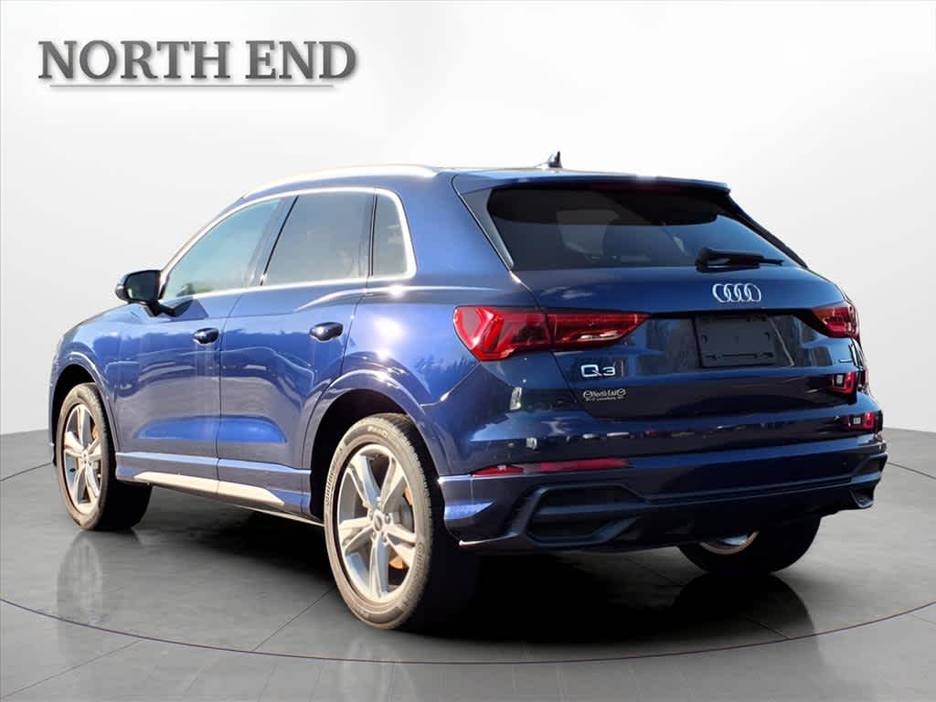 2021 Audi Q3 S line Premium Plus photo 4