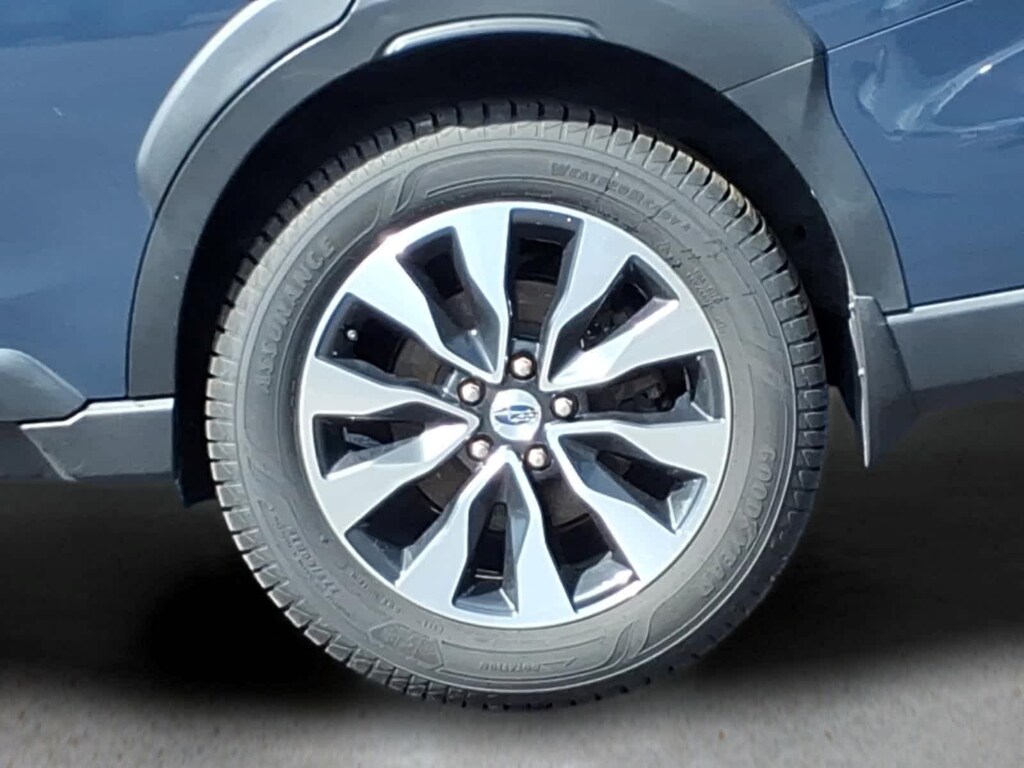 Used 2023 Subaru Outback Touring CVT