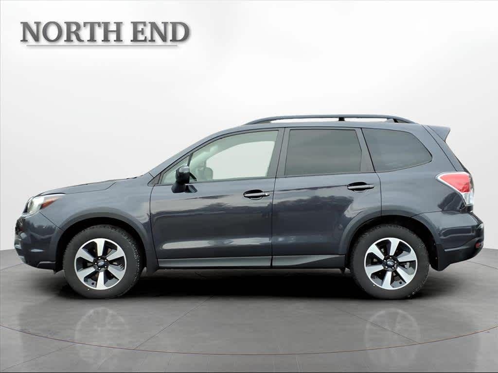 Used 2017 Subaru Forester Premium 2.5i CVT