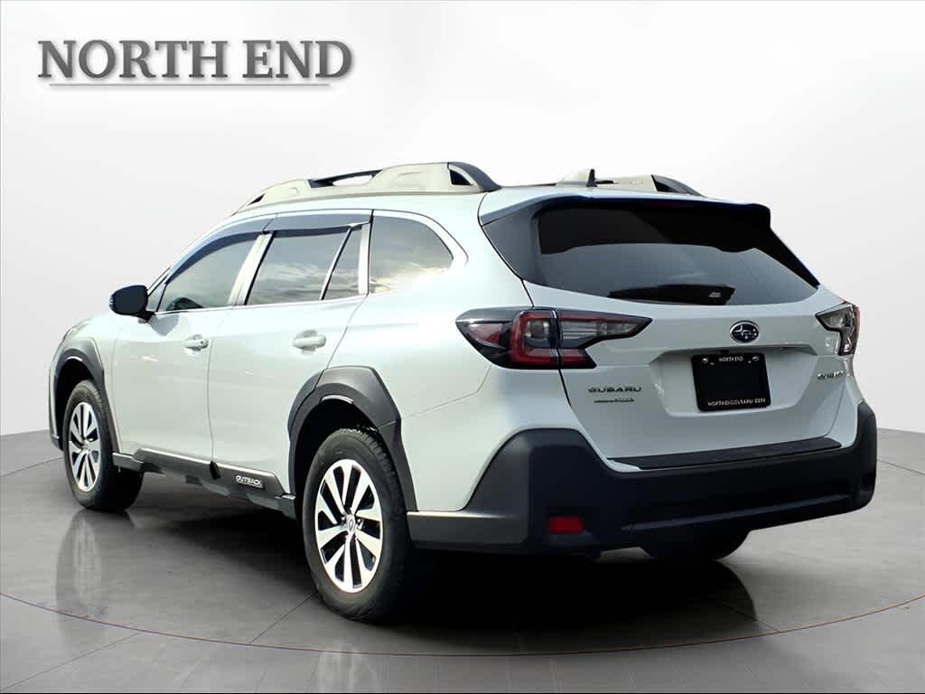 Used 2024 Subaru Outback Premium AWD
