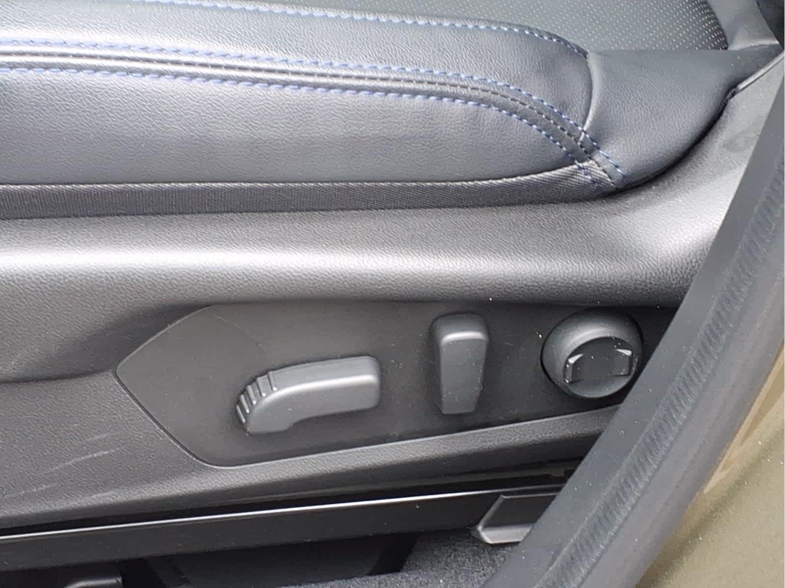 2025 Subaru Forester Limited - Photo 20
