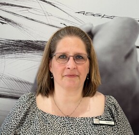Staff member Valerie Boudreau from ID_2d0f81d4981b