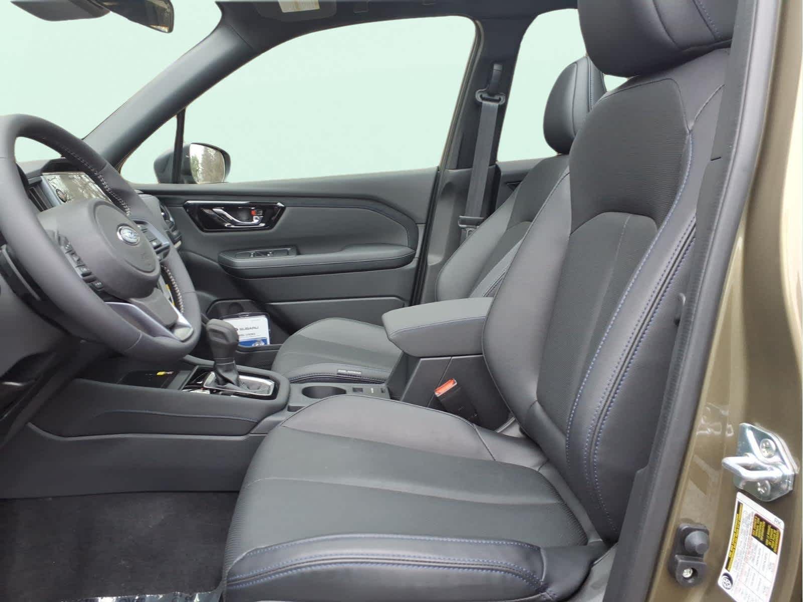 2025 Subaru Forester Limited - Photo 19