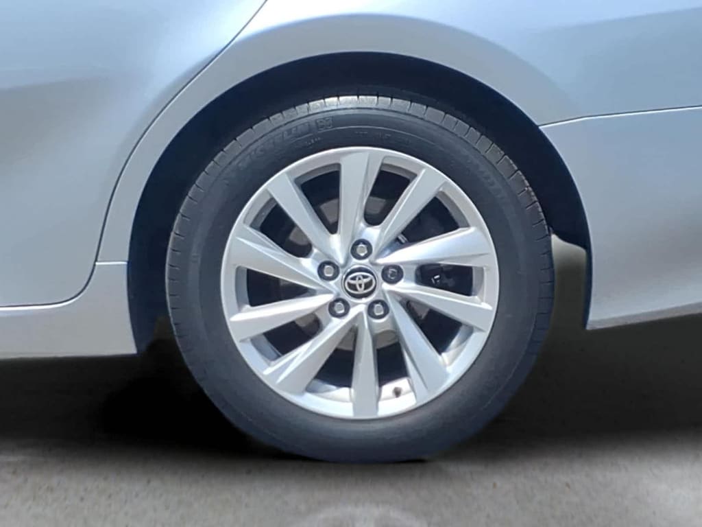 Used 2021 Toyota Camry LE