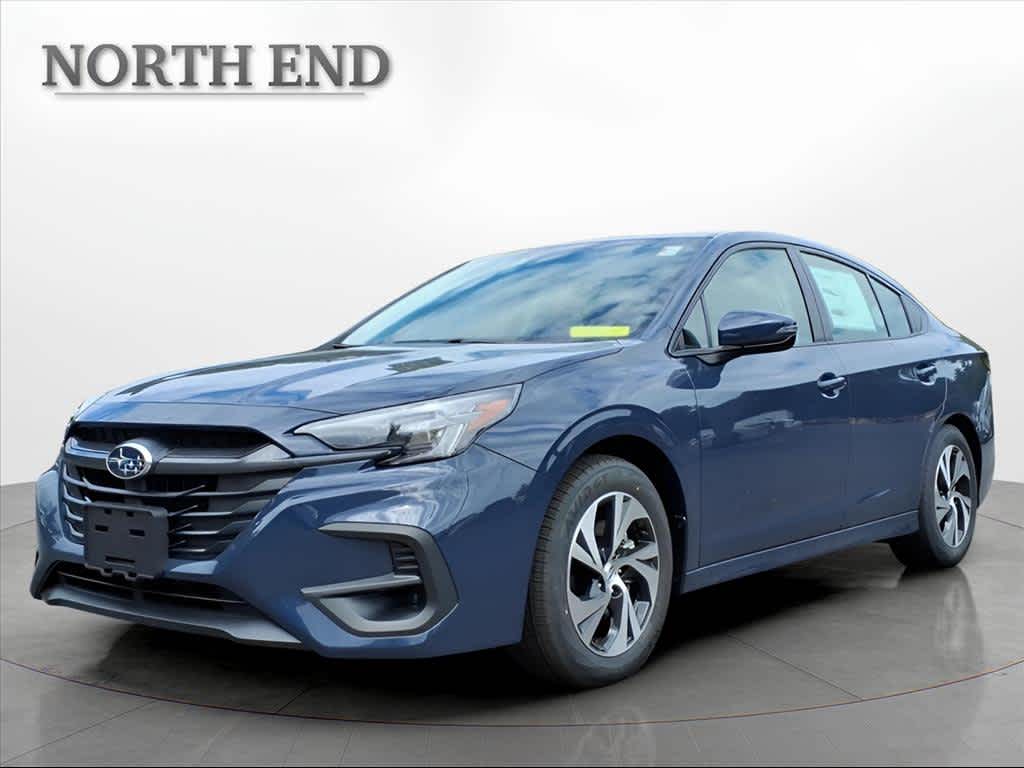 2025 Subaru Legacy Premium's photo