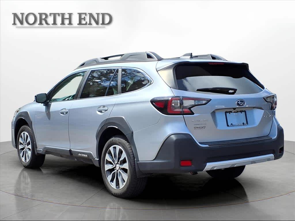 2023 Subaru Outback Limited photo 4