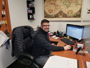 Staff member Michael Pinto from ID_b18dbfda7a57