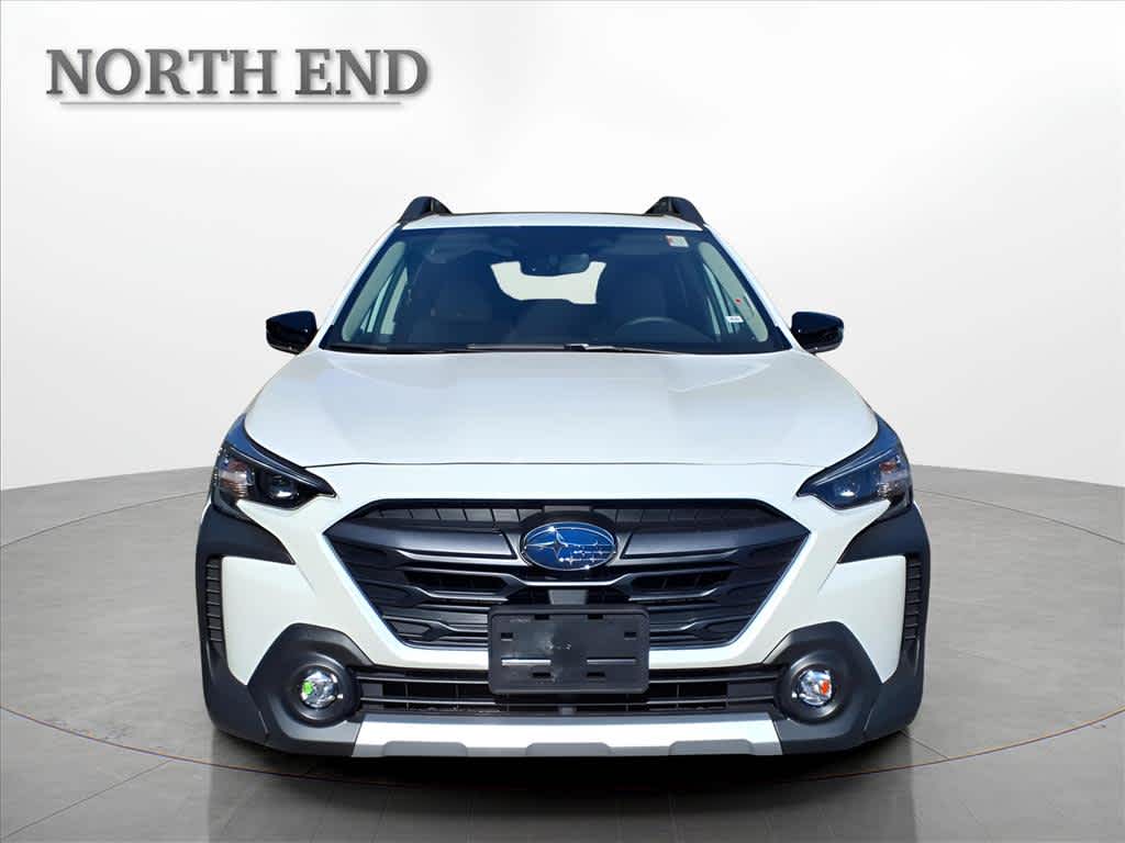 2025 Subaru Outback Limited photo 2