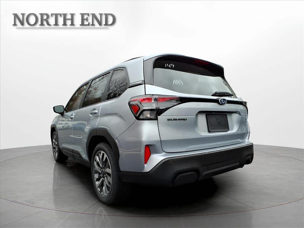 2025 Subaru Forester Touring - Photo 6