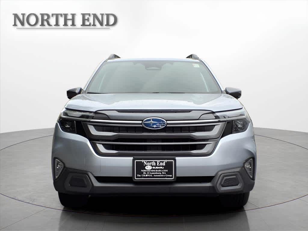 2025 Subaru Forester Limited photo 2