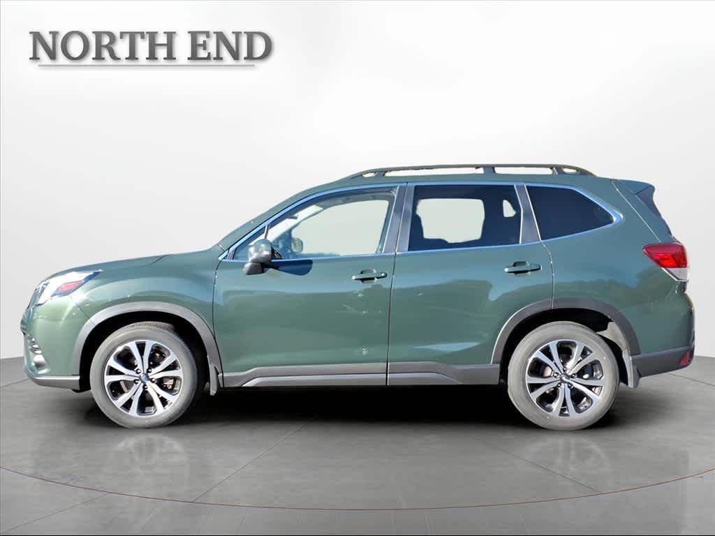 Used 2023 Subaru Forester Limited CVT