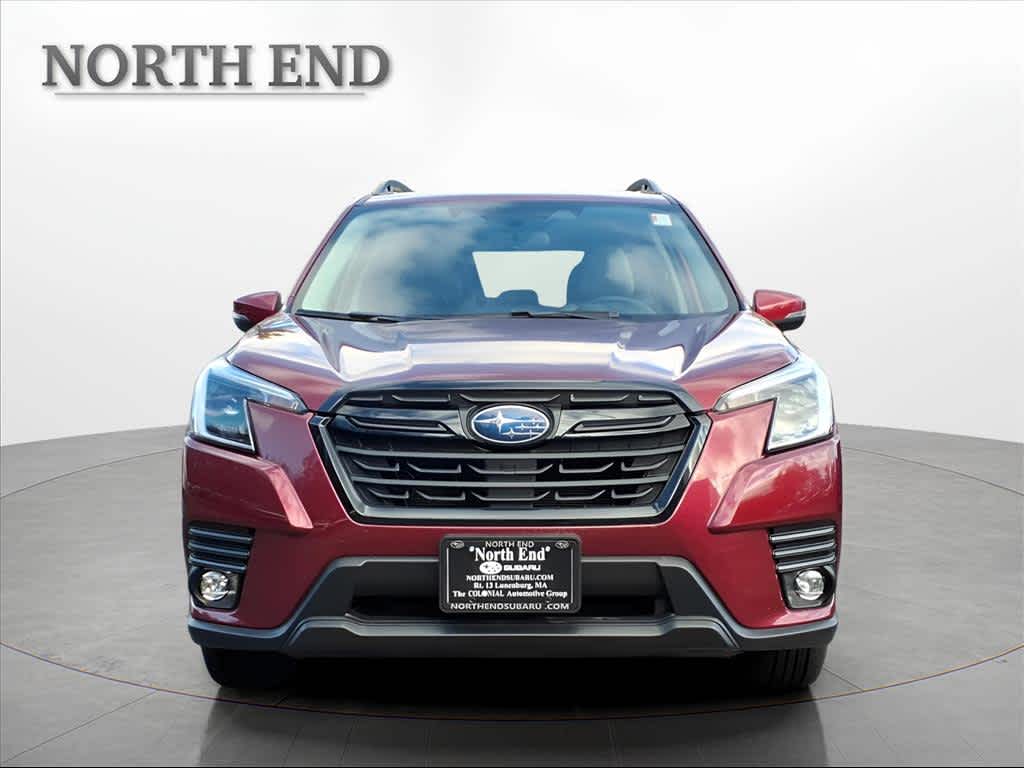 2024 Subaru Forester Limited photo 2