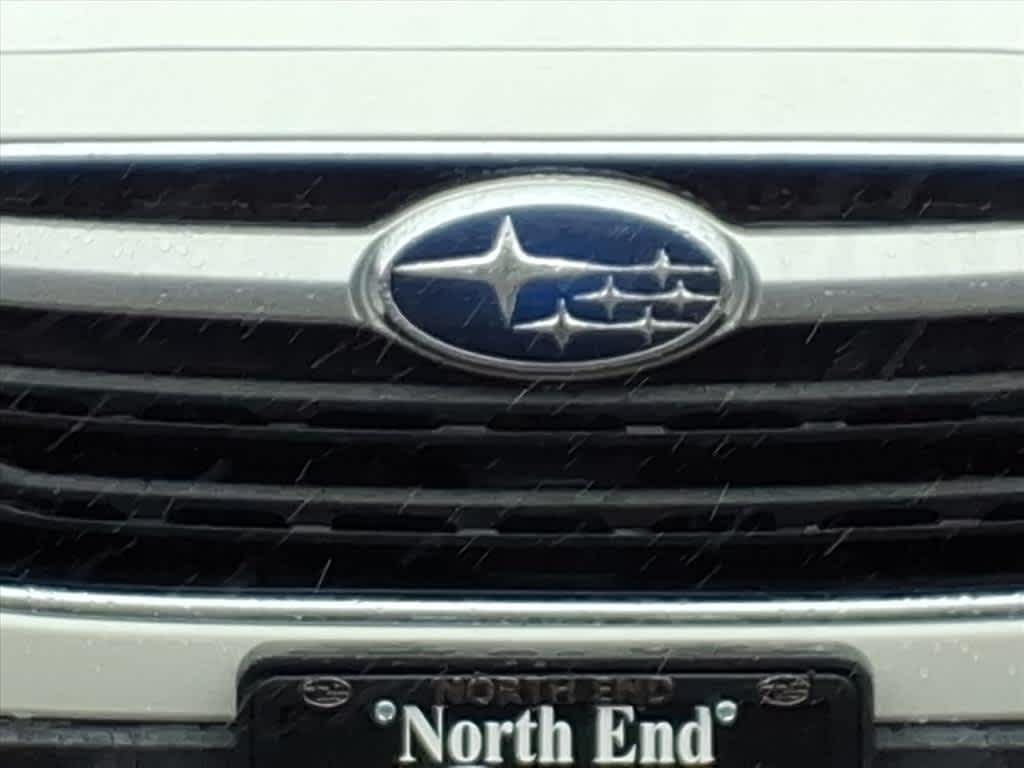 2020 Subaru Outback Premium photo 4