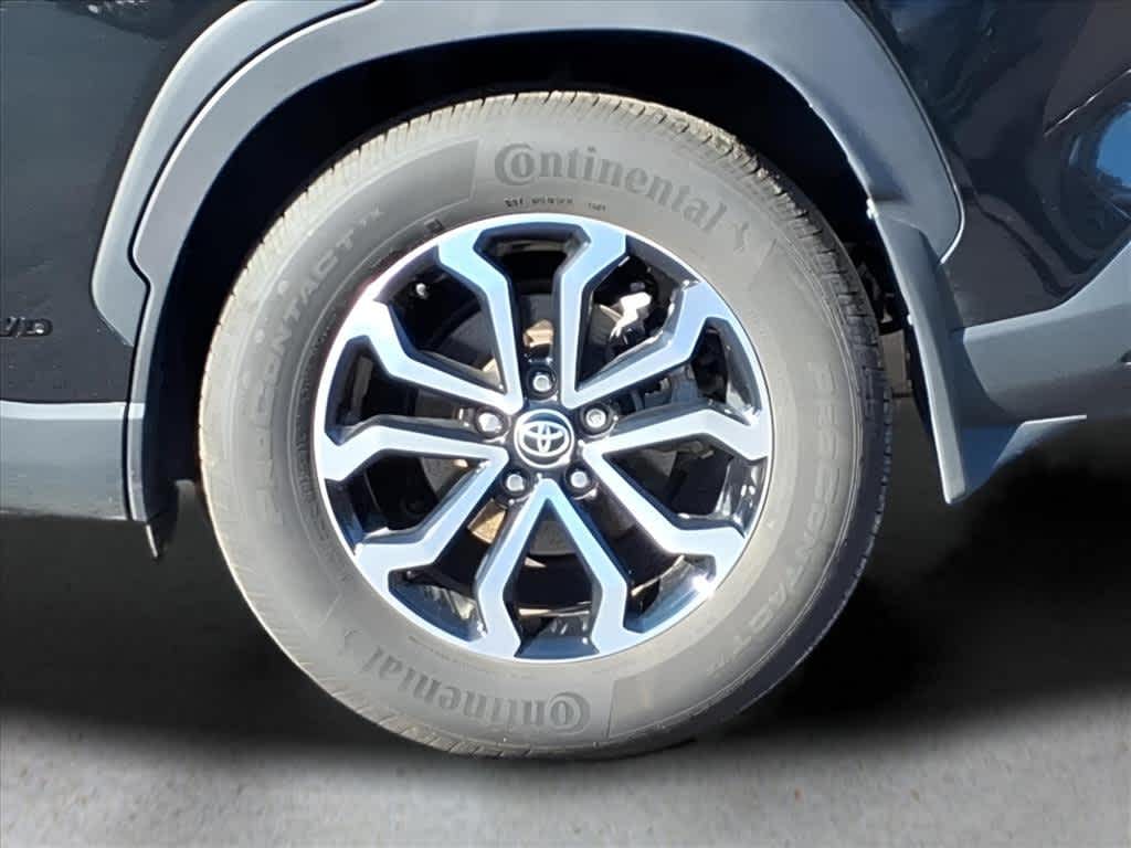 Used 2024 Toyota Corolla Cross Hybrid SE