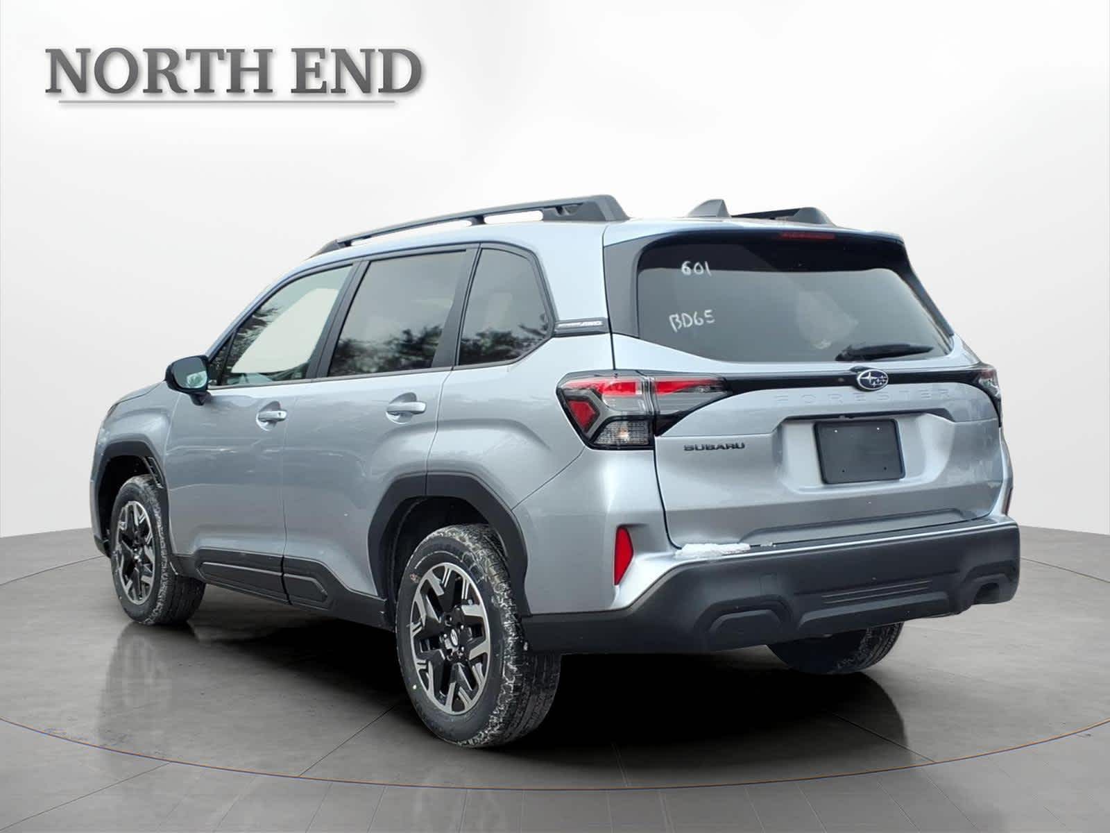 2026 Subaru Forester Premium - Photo 7