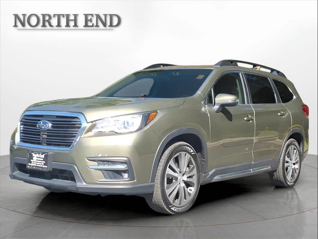2022 Subaru Ascent Limited's photo