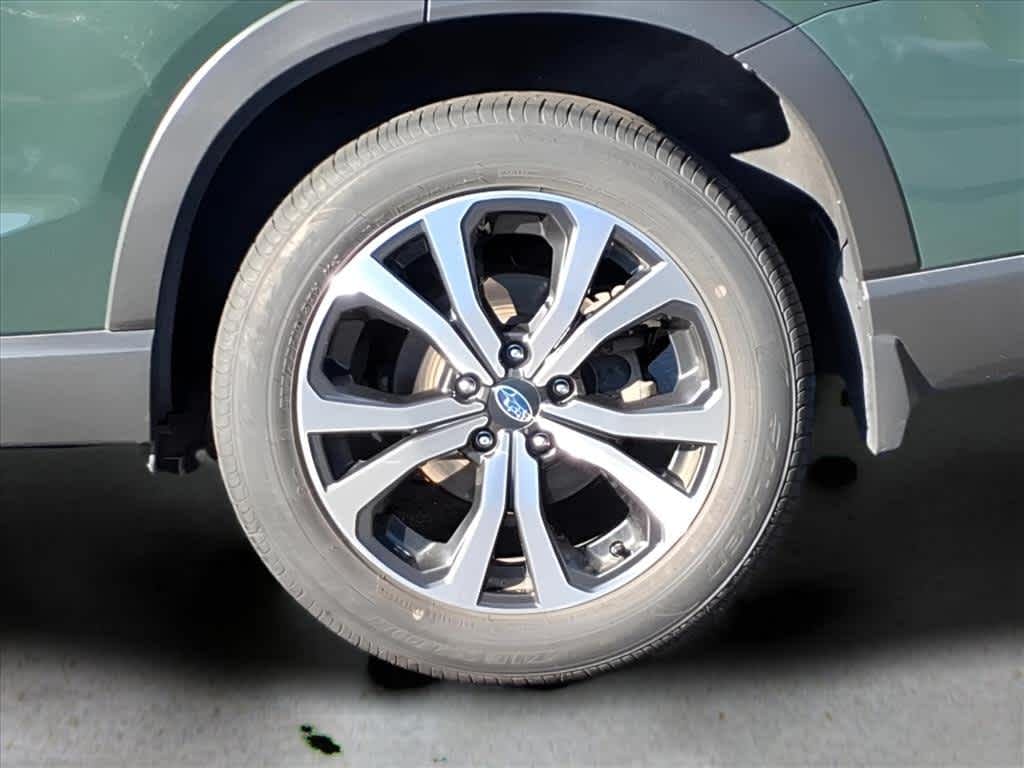 Used 2023 Subaru Forester Limited CVT