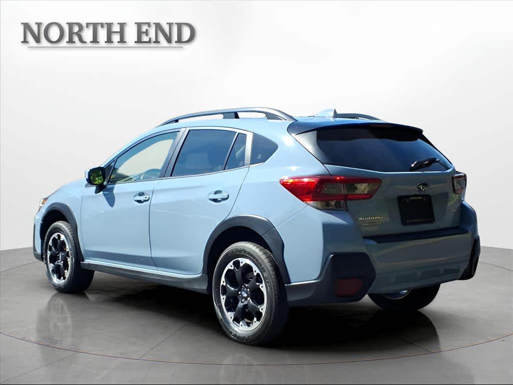 2022 Subaru Crosstrek Premium photo 3