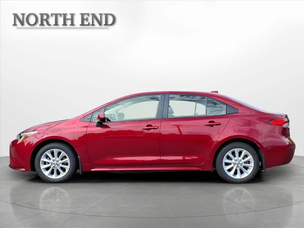 Used 2022 Toyota Corolla LE