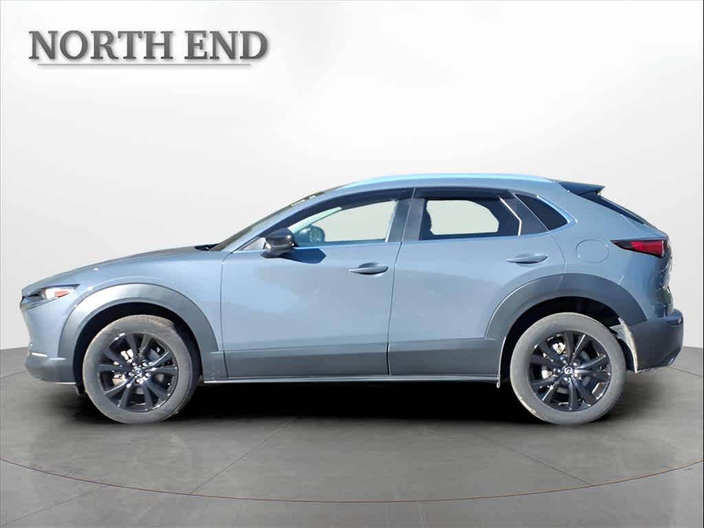 2022 Mazda CX-30 2.5 S Carbon photo 2
