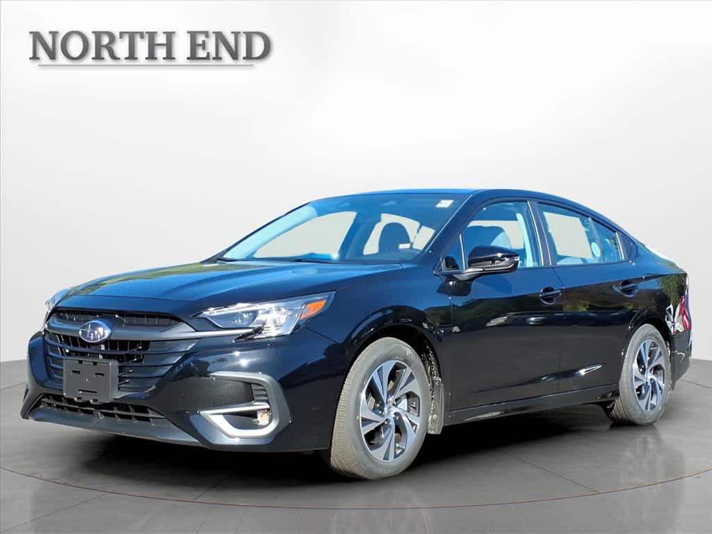 2025 Subaru Legacy Premium's photo