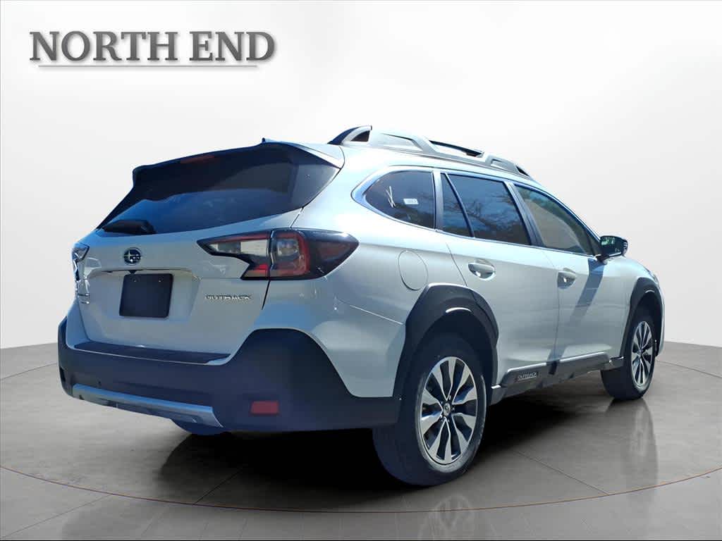 2025 Subaru Outback Limited photo 4