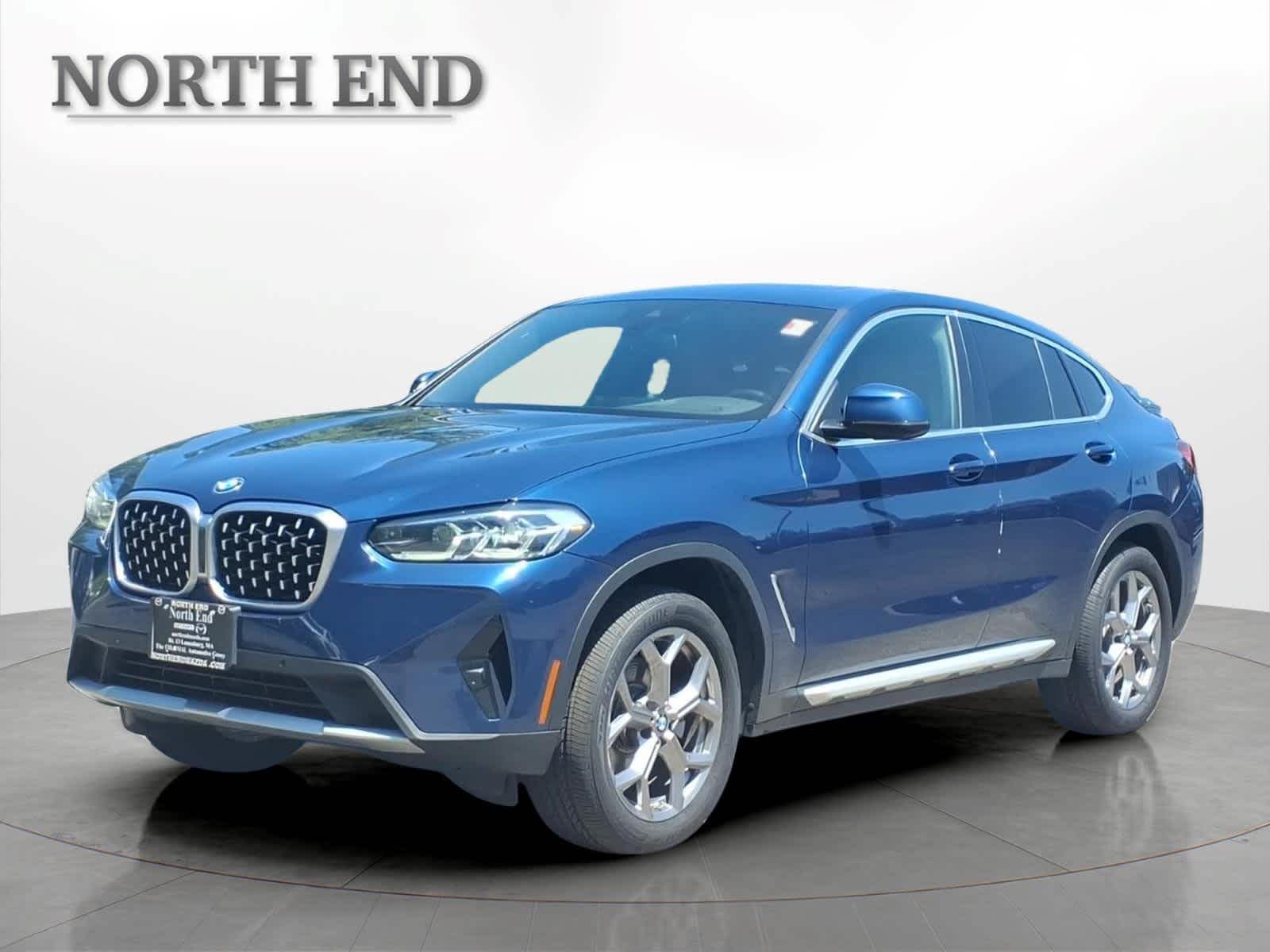 2023 BMW X4 xDrive30i's photo
