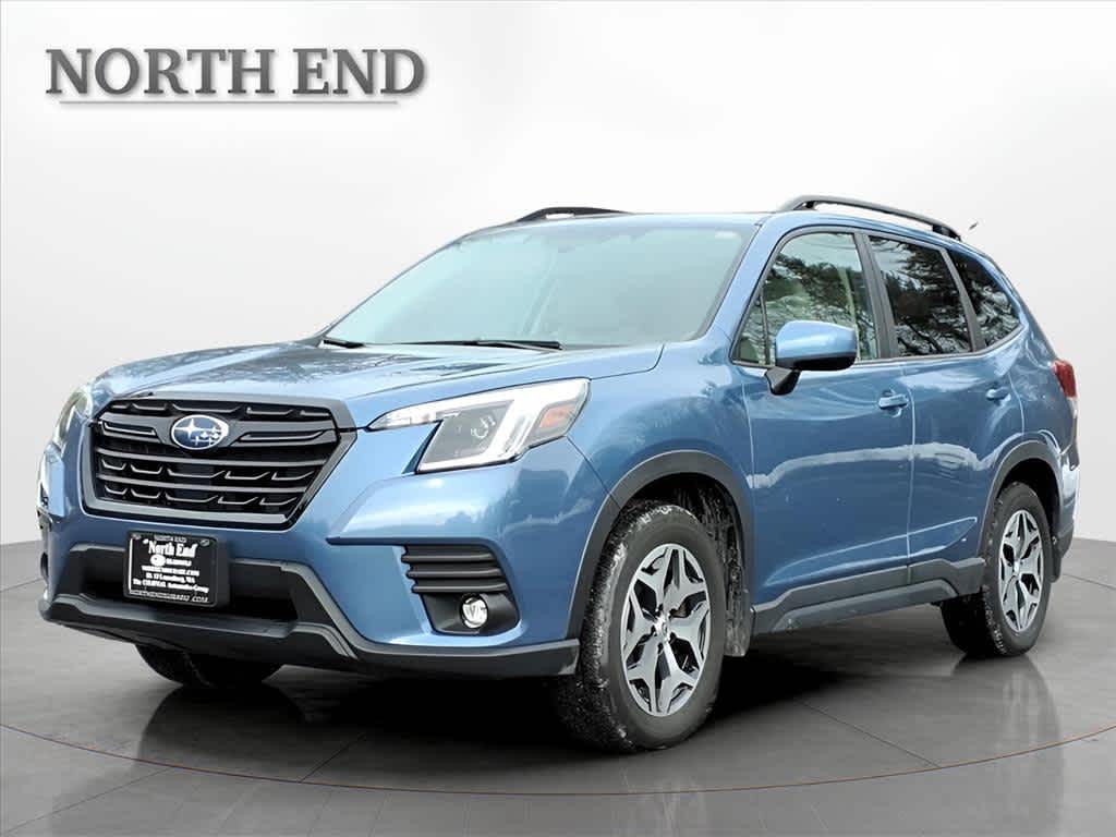 2024 Subaru Forester Premium's photo