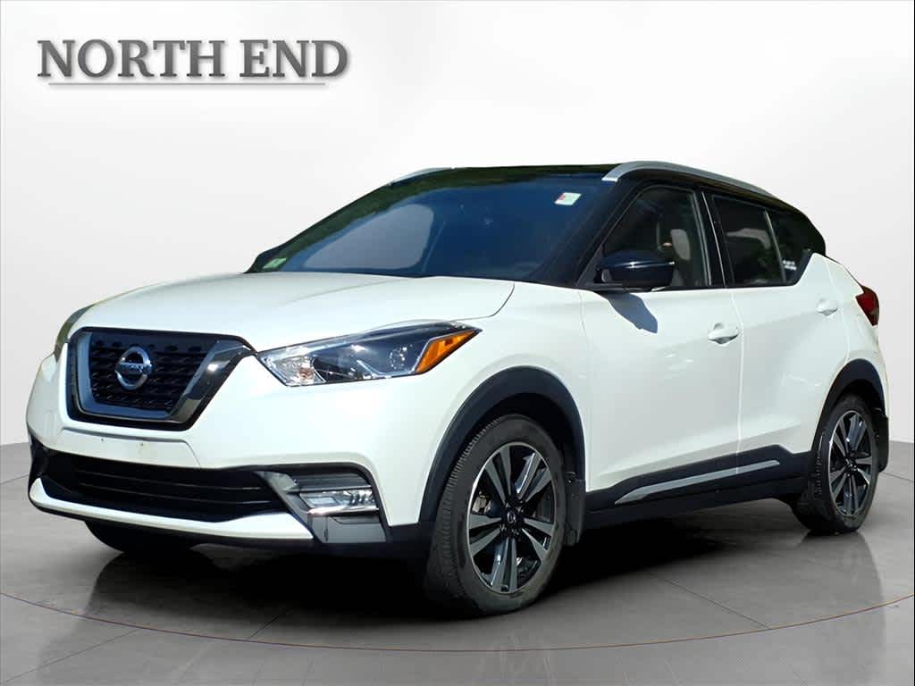 2019 Nissan Kicks SR